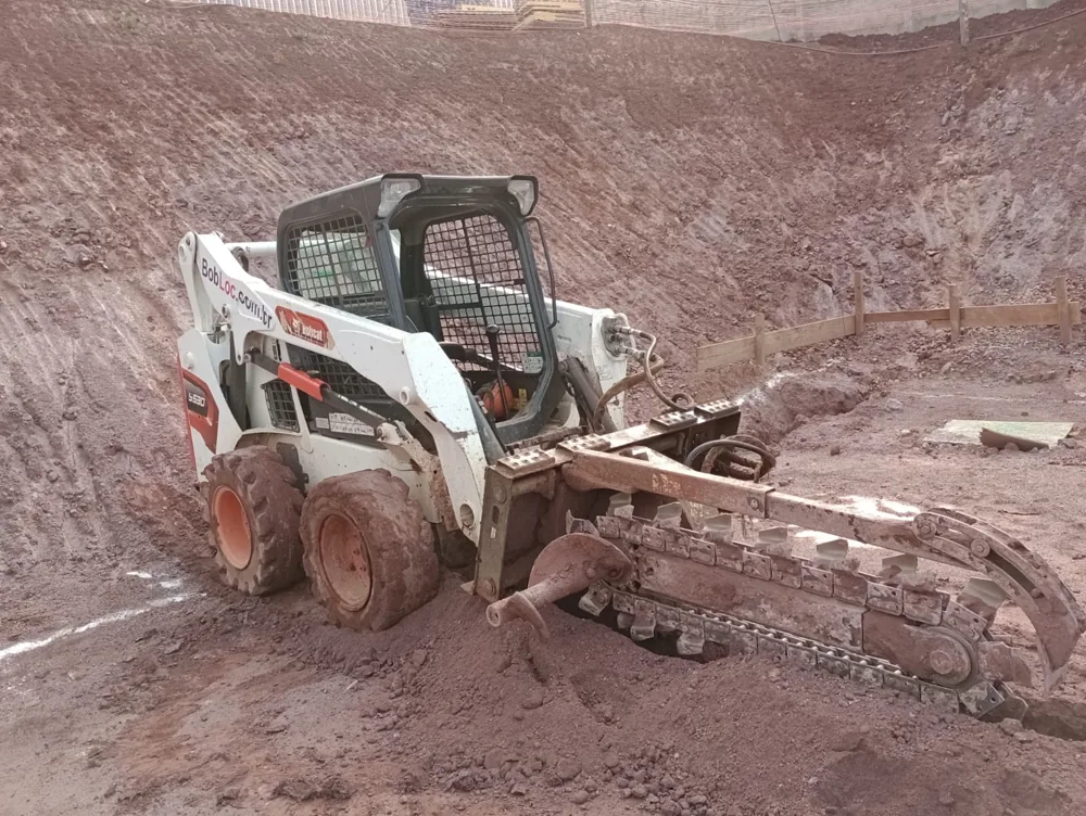 Locação de valetadeira Bobcat em Curitiba